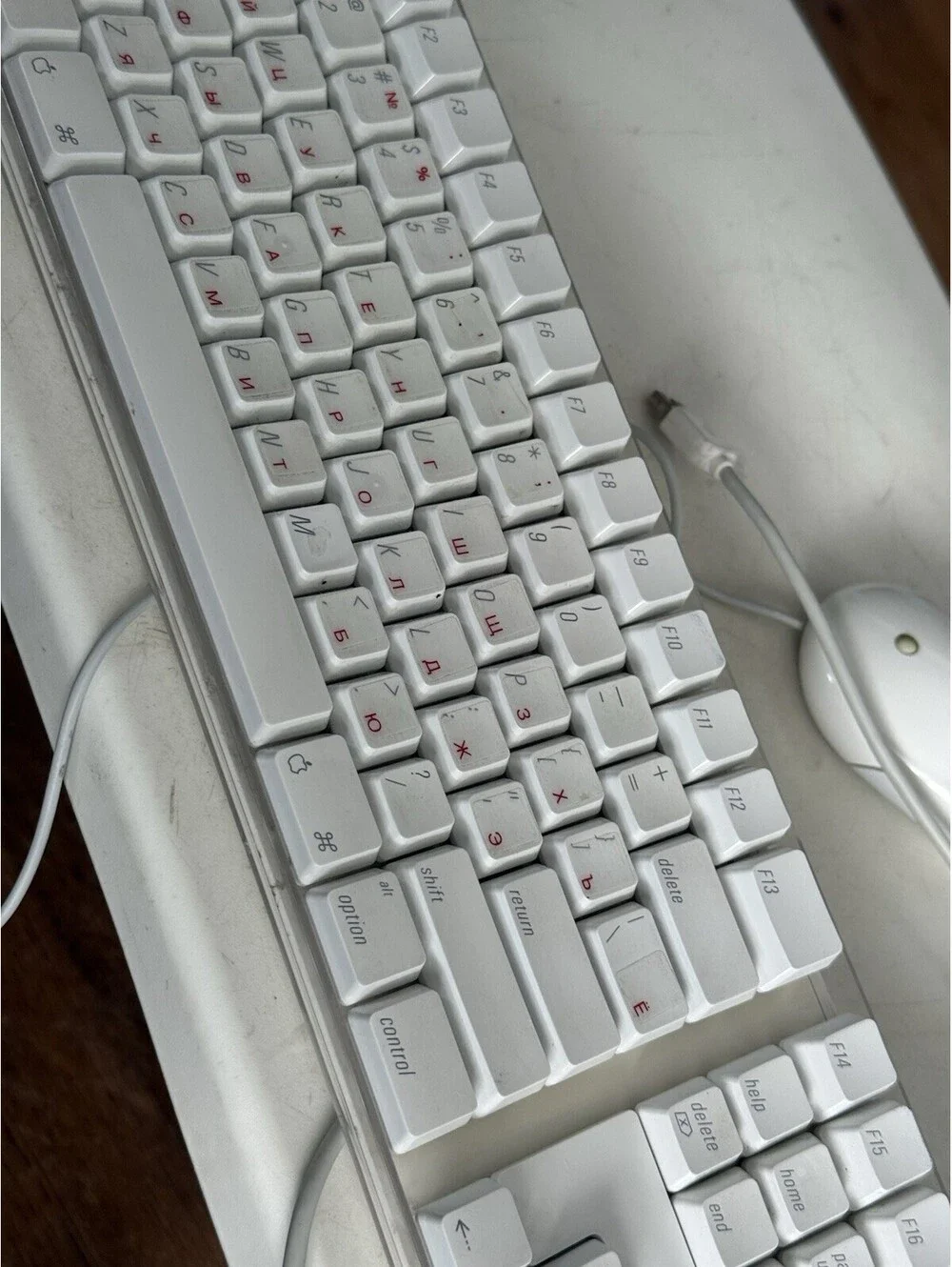 Genuine Apple Mac A1048 White Wired Full Size Keyboard with 2 USB port. W/mouse